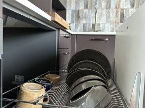 Квартира Двухкомнатная квартира в зеленом районе