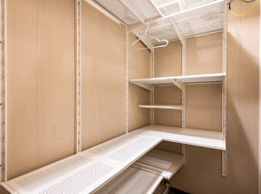 Квартира Просторная Natali на Метро Аннино