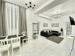 Апартаменты В центре Курорта с 3 спальнями