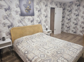 Апартаменты двухкомнатные рядом с парком Швейцария