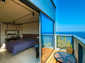 Bungalow Bill Hotel