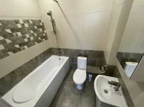 Апартаменты 1 Комнатные Возле Роял Парка