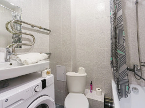 Апартаменты У Нaс Лучше Чeм Дoма Родионова 202/1 Кв4