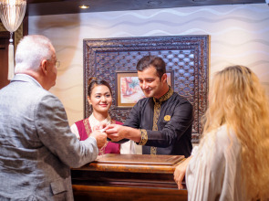 Arabian Courtyard Hotel & Spa