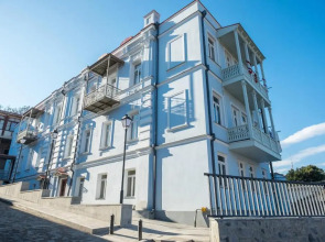 Апартаменты 2-й переулок Вахтанга Горгасали 3