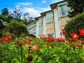 Отель Oak Ray Summer Hill Breeze