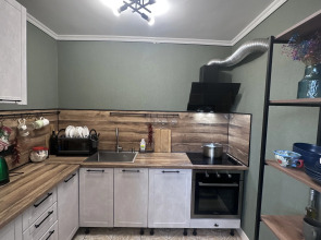 Квартира в центре Сухума - Лакоба, 88