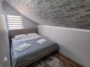 Апартаменты Двухуровневые апартаменты около музея ангелов