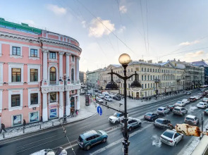 Апартаменты Невский 18 Николь и Мишель