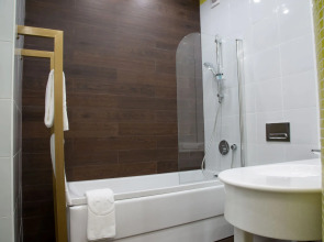 Парк Отель Казжол