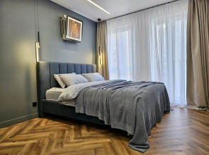 V Tsentre Flat