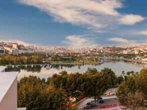 Ramada by Wyndham Istanbul Golden Horn