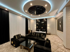 Отель Royal Mansion