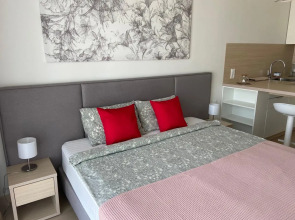 Апартаменты Botanica у метро Ботанический сад