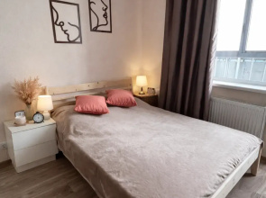 Uyutnaya Studiya Nedaleko Ot Metro V Novom Zhk Apartments