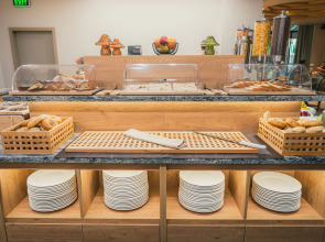 Отель Red Bridge Yerevan