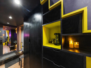 Апартаменты StudioV Batman