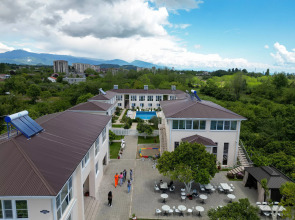 Отель «FAMILY RESORT BAMBORA»