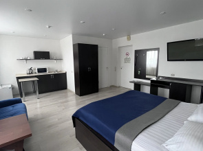 Severnye Zori Hotel