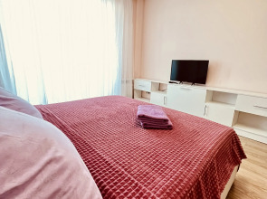 Квартира двухкомнатная в центре города в элитном доме