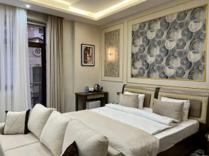 Отель Royal Mansion