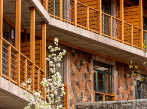 Отель Red Bridge Yerevan