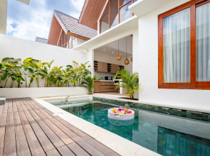 Novaya, Seminyyak, 2 Spalni, Ogromny Basseyn, A17 Villa