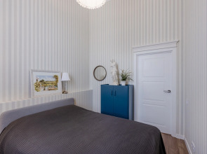 Апартаменты SpbStay Владимирский 13 две спальни