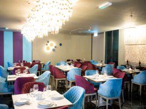 Отель Brosse Garden