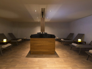 Golden Tulip Istanbul Bayrampasa