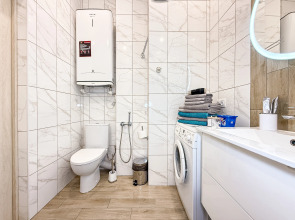 Квартира Уютная студия с потрясающим видом на море в центре