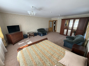 Частный дом Комфортный немецкий дом на 10 гостей