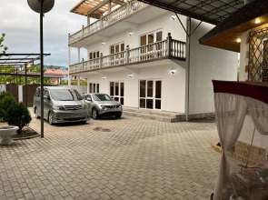 Semeyny Otdykh Guest House