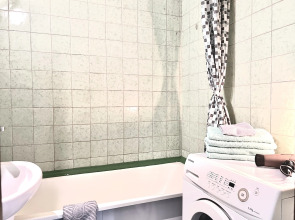 Квартира Like Home Apartment