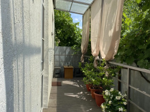 Гостевой Дом Под Виноградом