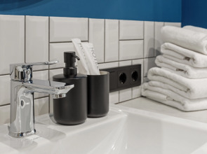 Квapтиpa-cтудия AZURЕ LIGНТ