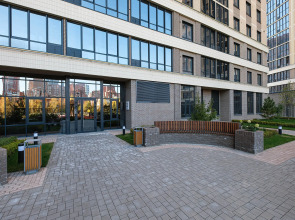 Квартира Новая студия в 5 минутах от ТРЦ Аура