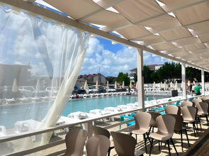 Апартаменты с бассейном