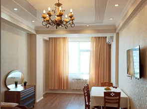 Prestizhnaya Kvartira Kara Karaev Metro Apartments