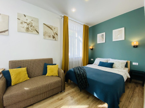 V Tsentre Goroda Gertsena 46 Apartments