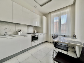 Апартаменты Прекрасная Двухкомнатная Квартира с Видом на Главный Проспект