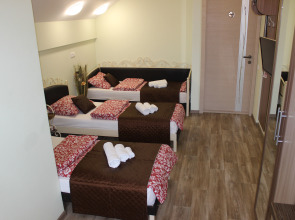 Отель на Ленинградской