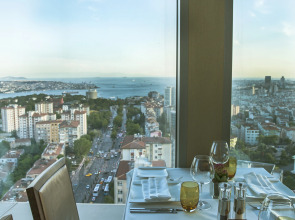 Renaissance Istanbul Polat Bosphorus Hotel