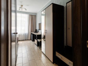 Мини-отель "На Октябрьской"