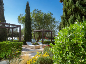 Отель Baku Marriott Hotel Boulevard