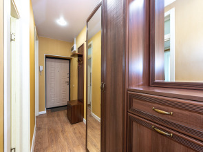 Апартаменты Яр-сутки на Октября 23