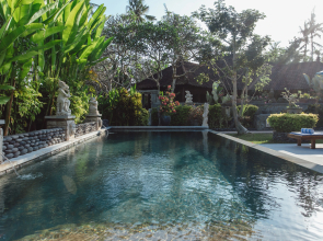 Kishi-Kishi ArVilla for Big Company Villa