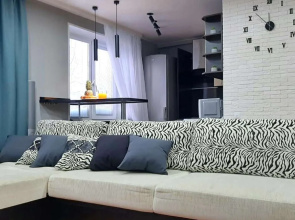 Studiya V Tsentre Surguta Flat