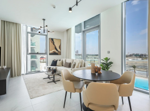 Elite LUX Holiday Homes - Lagoon View 1BR Luxury Oasis in MBR Dubai Apartments