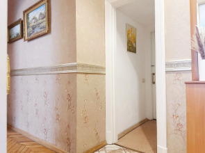 Квартира Четырехкомнатная Natali Apart на 8 Человек Около Патриарших Прудов в Центре Москвы